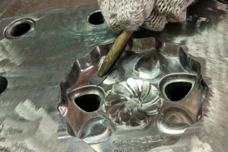 Cơ sở nhận gia công xi mạ khuôn ép nhựa uy tín, giá rẻ tại Tp Hcm